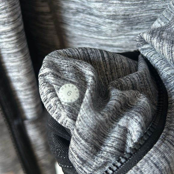Lululemon Define Full Zip Jacket women’s size 6 Heathered Grey Black Luon - Picture 11 of 14